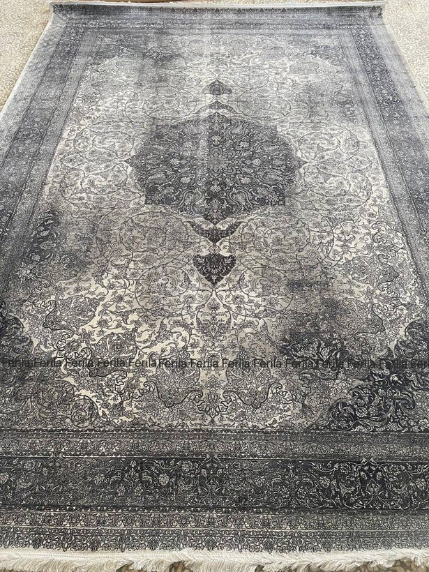فرش ۹ متری ۱۲۰۰ شانه برجسته هرمان